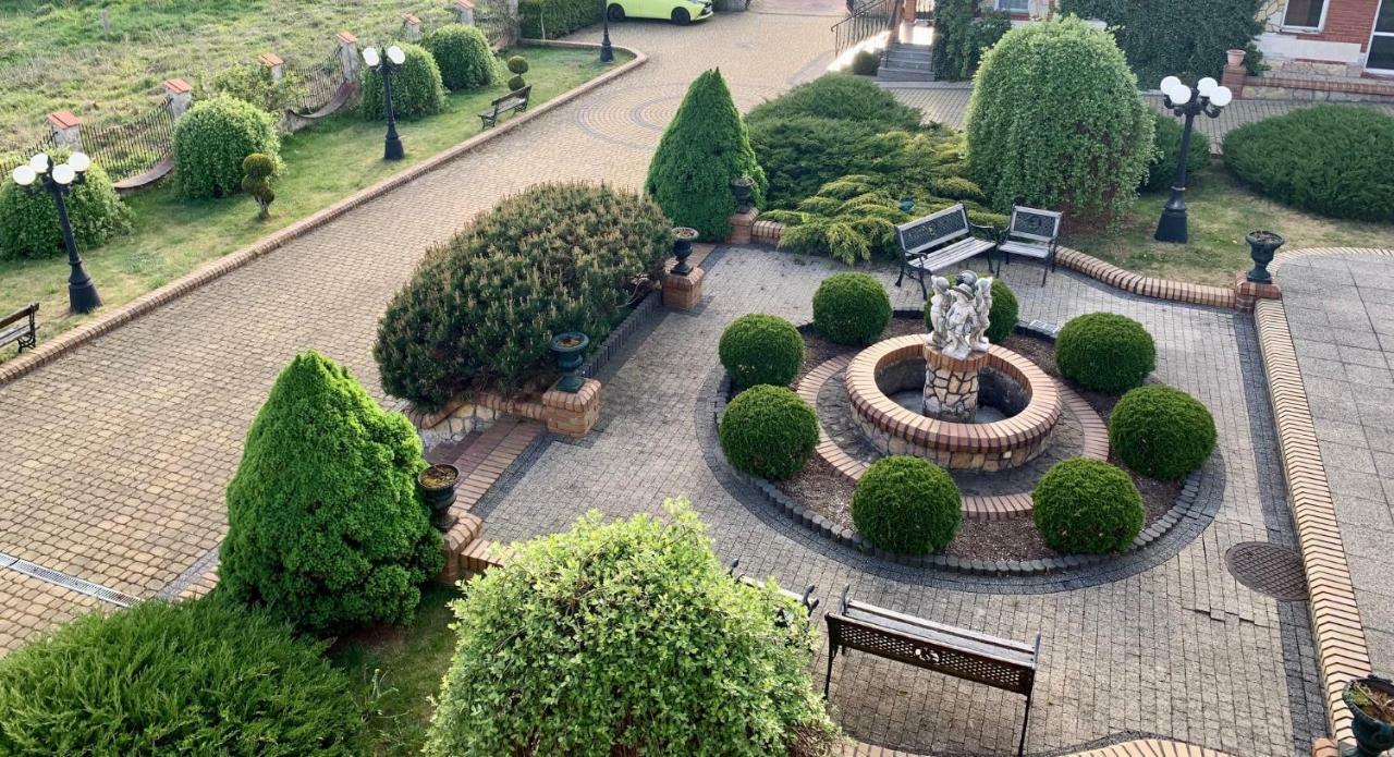Willa Lakowa Gostynin Buitenkant foto